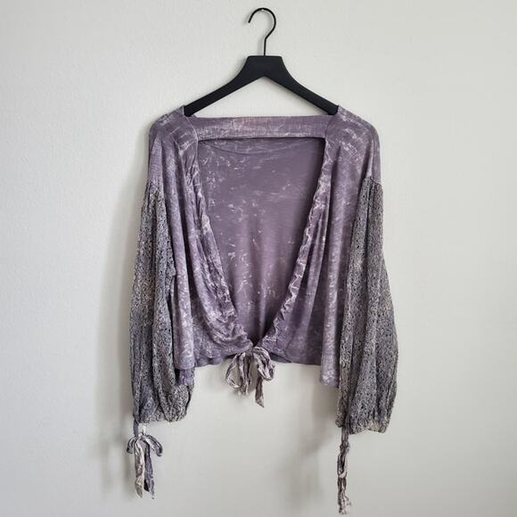 NWT Gimmicks Open Back Blouse - Picture 9 of 10